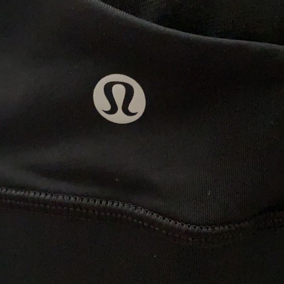 black lululemon sports bra - Picture 3 of 3